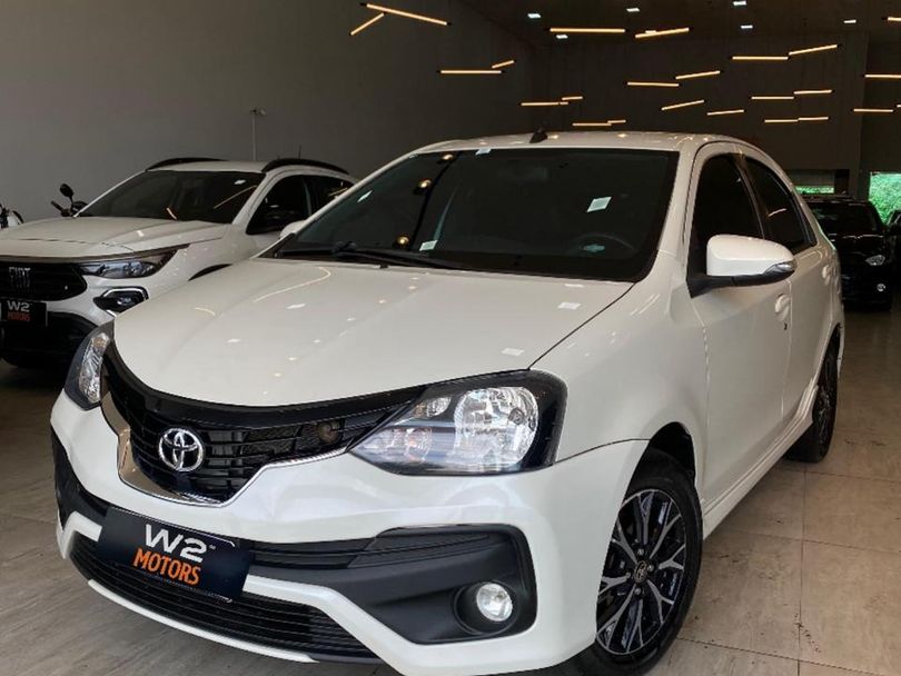 Toyota ETIOS PLATINUM Sed. 1.5 Flex 16V 4p Aut.