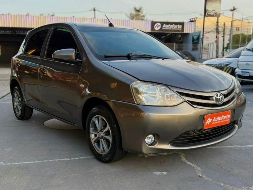 Toyota ETIOS XS 1.5 Flex 16V 5p Aut.