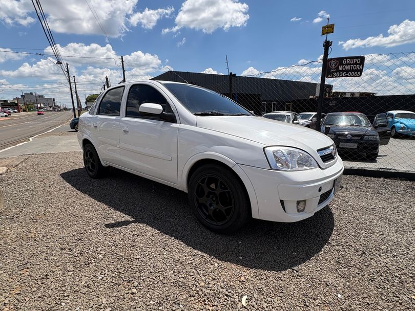 Chevrolet Corsa Sed. Premium 1.4 8V ECONOFLEX 4p