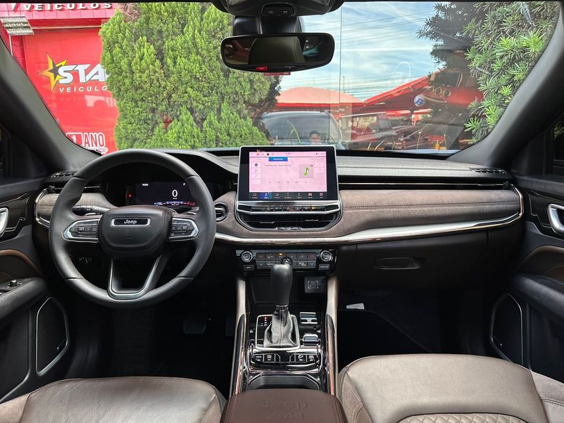 Jeep Commander Overl. TD380 2.0 4x4 Die. Aut.