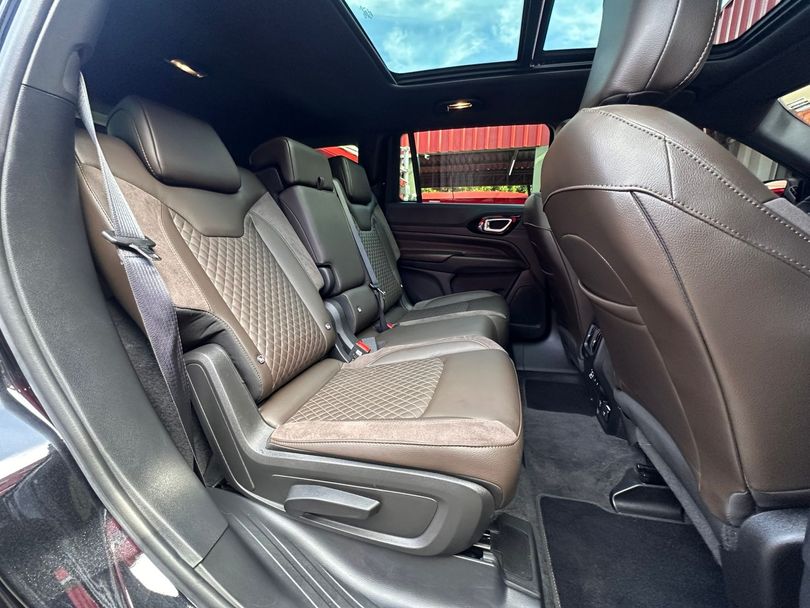 Jeep Commander Overl. TD380 2.0 4x4 Die. Aut.