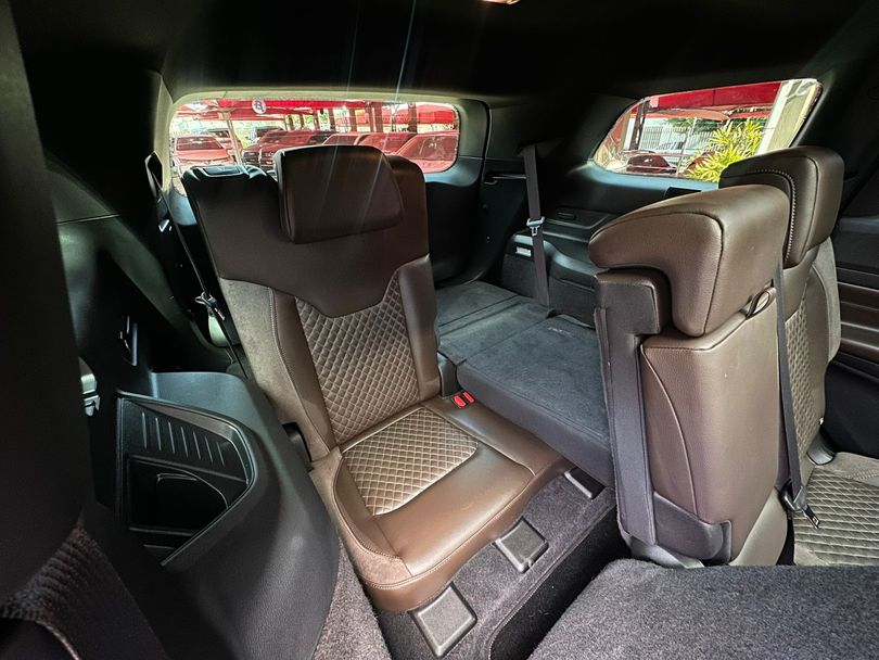 Jeep Commander Overl. TD380 2.0 4x4 Die. Aut.