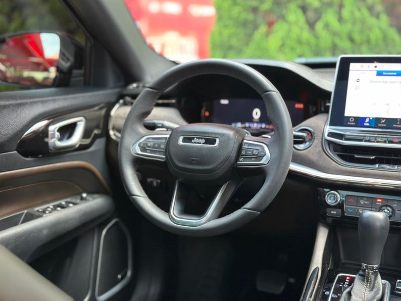 Jeep Commander Overl. TD380 2.0 4x4 Die. Aut.