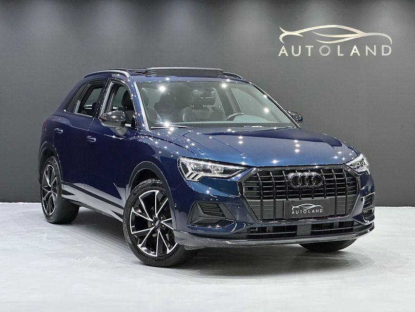 Audi Q3 Black Ed. 1.4 TFSI Flex/Black S-tron.