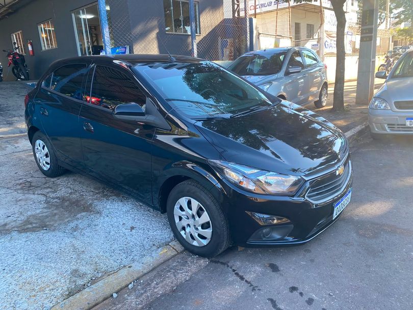 Chevrolet ONIX HATCH LT 1.0 8V FlexPower 5p Mec.