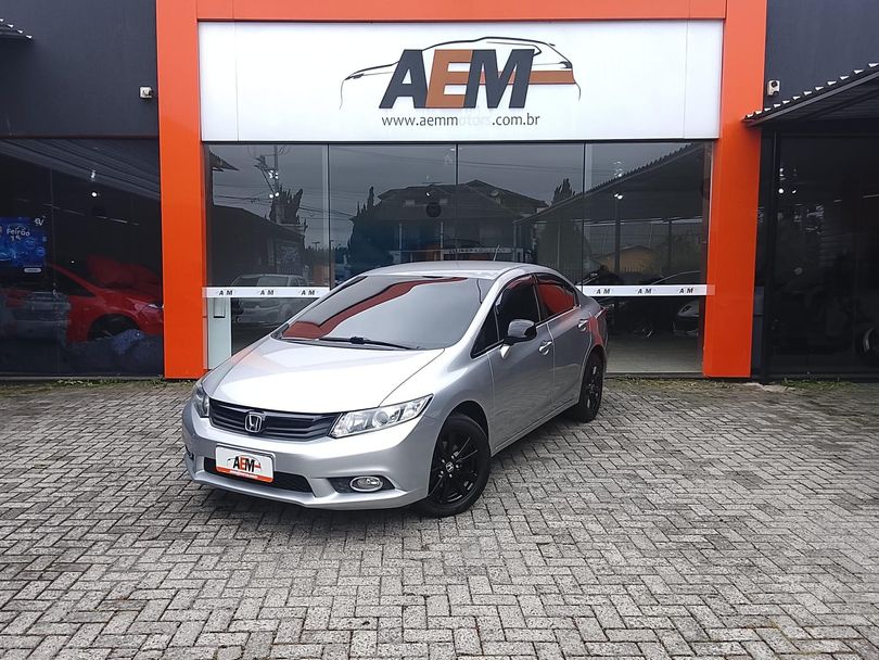 Honda Civic Sedan LXS 1.8/1.8 Flex 16V Aut. 4p