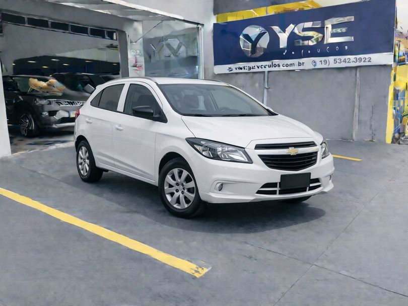 Chevrolet ONIX HATCH Joy 1.0 8V Flex 5p Mec.