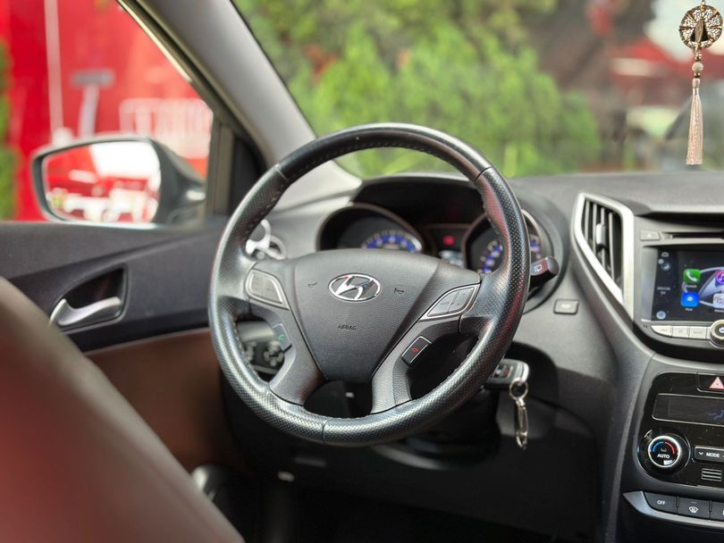 Hyundai HB20X Premium 1.6 Flex 16V Aut.