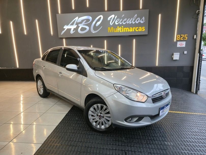 Fiat Grand Siena Essence 1.6 16V (Flex)