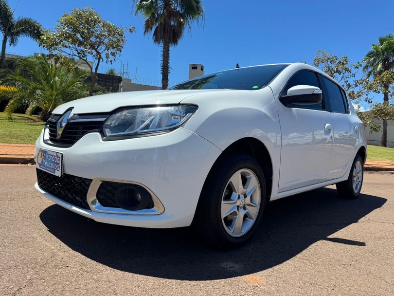 Renault SANDERO Dyna. EasyR Hi-Flex 1.6 8V