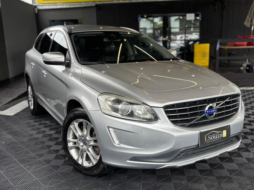 Volvo XC 60 2.0 T5  5p