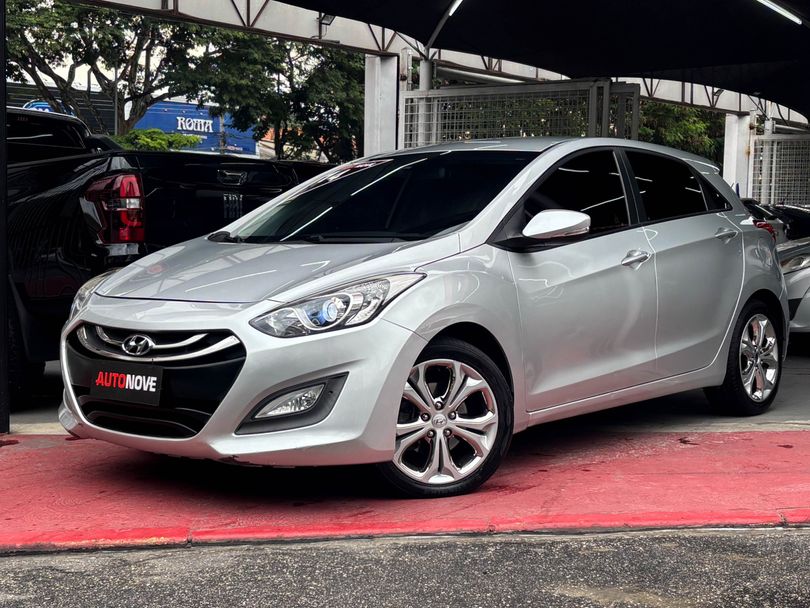 Hyundai i30 1.8 16V Aut. 5p