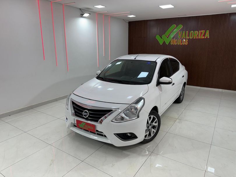 Nissan VERSA SL 1.6 16V FlexStart 4p Aut.
