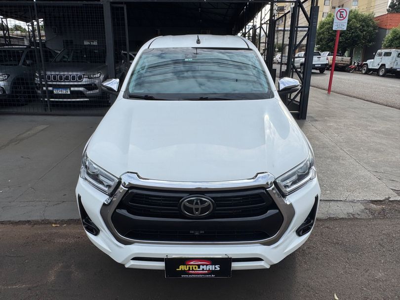 Toyota Hilux CD SRX 4x4 2.8 TDI 16V Diesel Aut.