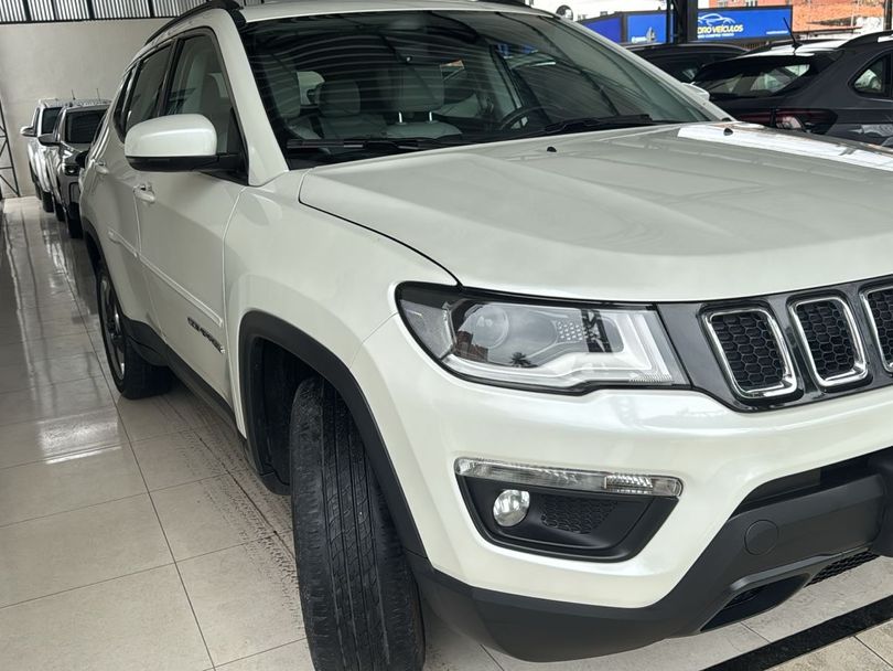 Jeep COMPASS LONGITUDE 2.0 4x4 Dies. 16V Aut.
