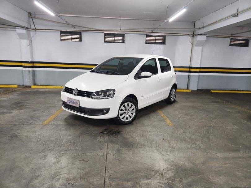 VolksWagen Fox 1.6 Mi Total Flex 8V 5p