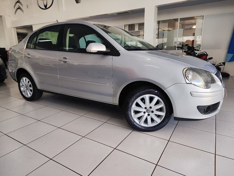 VolksWagen Polo Sed. COMFORT. 1.6 Mi Tot. Flex 8v