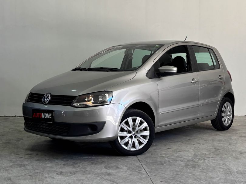 VolksWagen Fox 1.6 Mi Total Flex 8V 5p