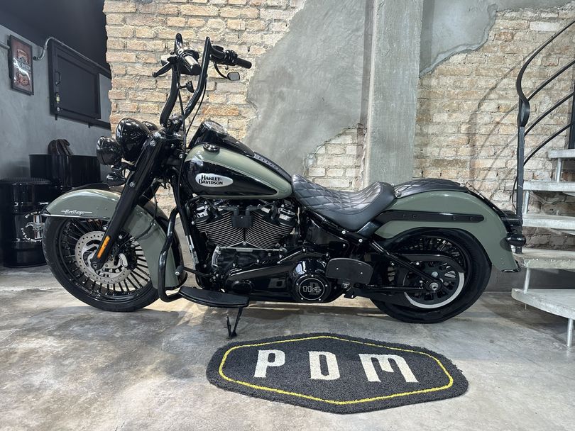 Harley HERITAGE CLASSIC FLHC/FLHCS