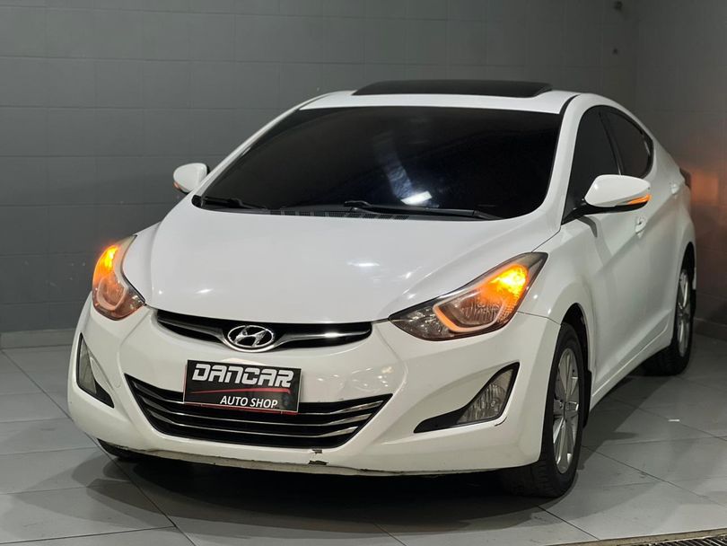 Hyundai Elantra GLS 2.0 16V Flex Aut.