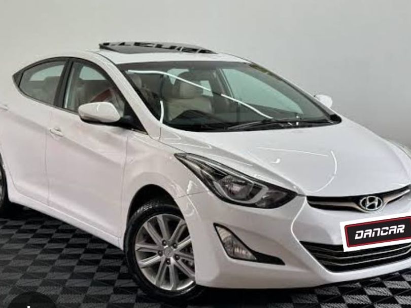Hyundai Elantra GLS 2.0 16V Flex Aut.