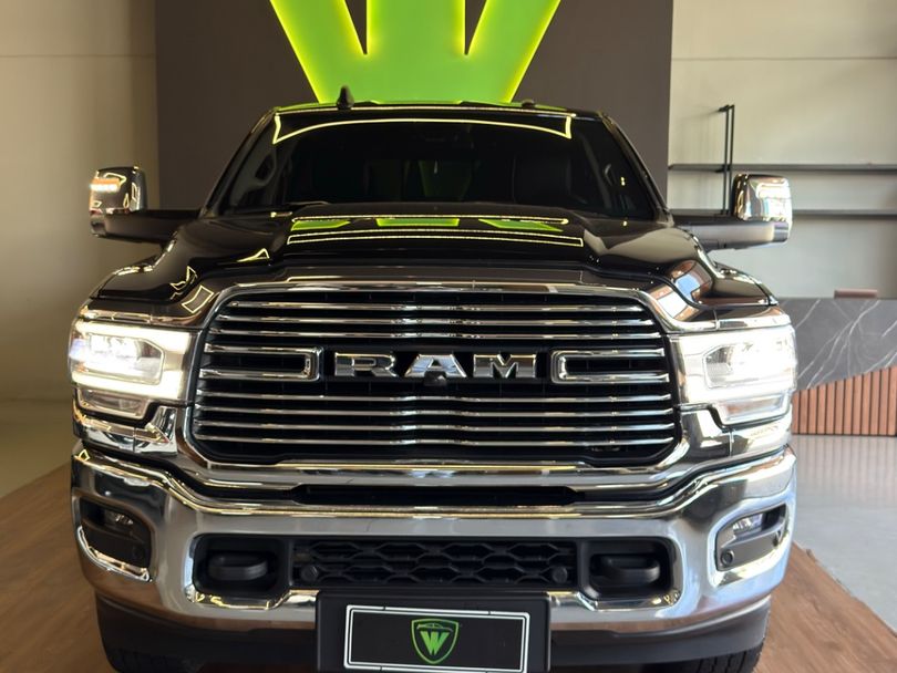 RAM Ram Laramie 2500