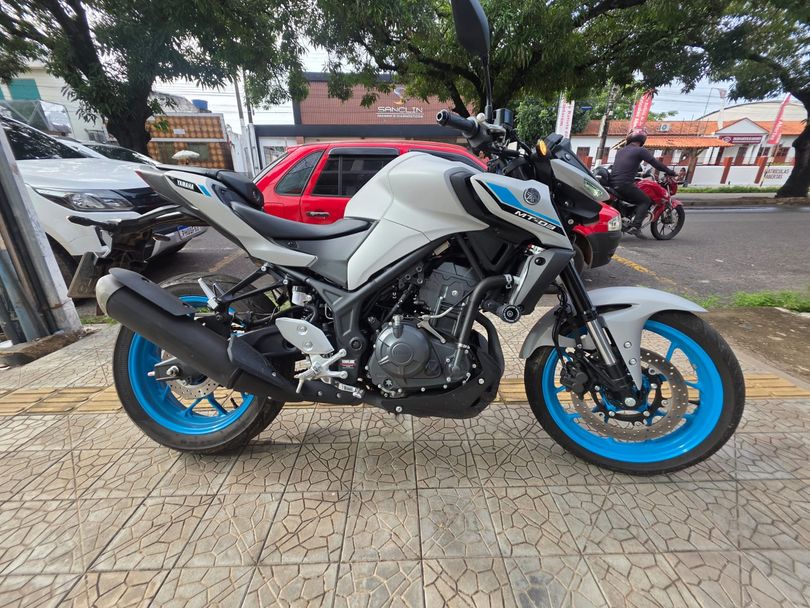 YAMAHA MT-03 321/ABS