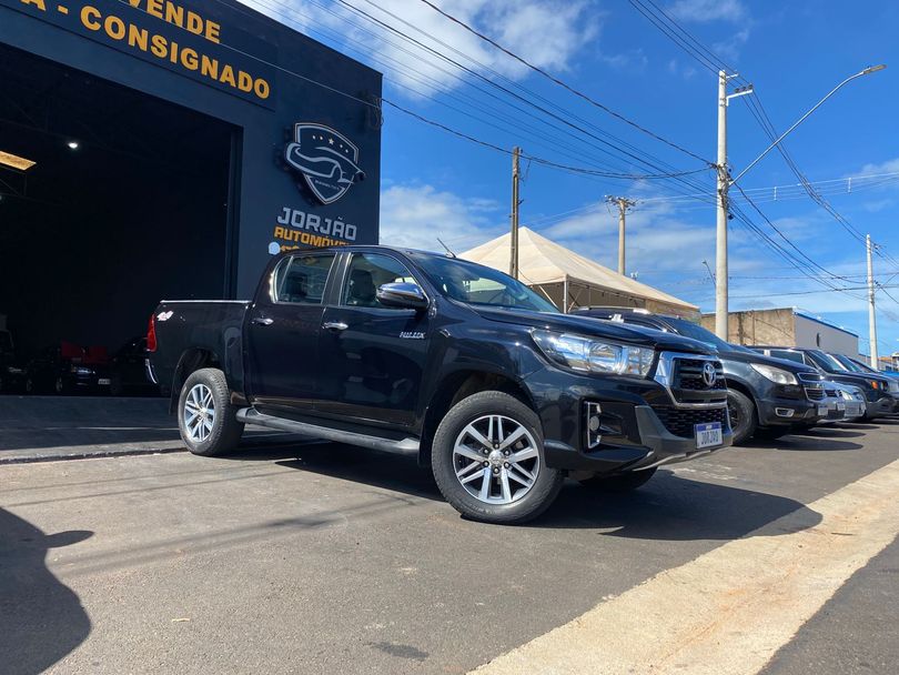 Toyota Hilux CD SRV 4x4 2.8 TDI Diesel Aut.