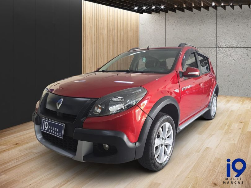 Renault SANDERO STEPWAY Hi-Flex 1.6 16V 5p Aut.