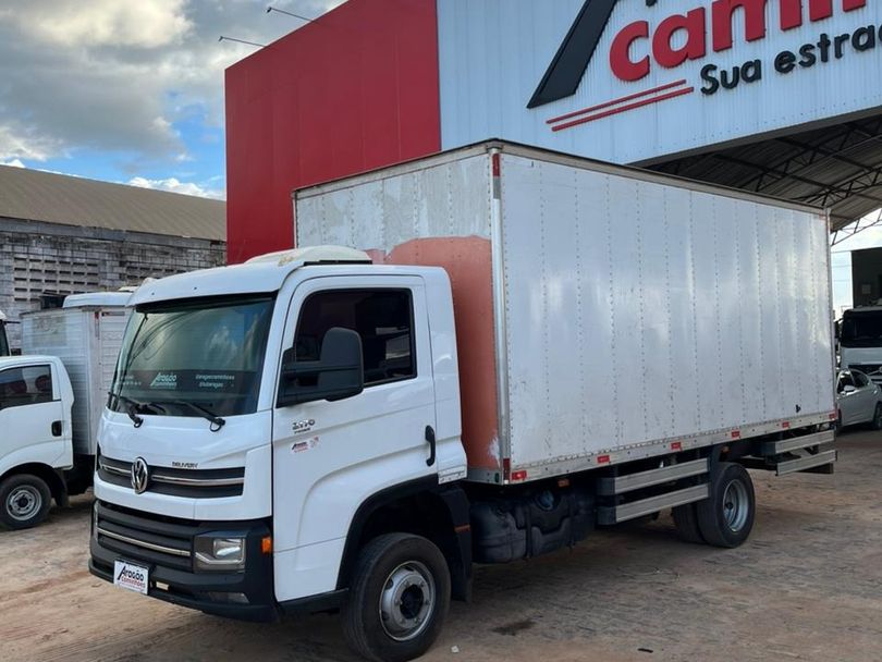 VOLKSWAGEN 9-170 Delivery 2p (diesel)(E5)