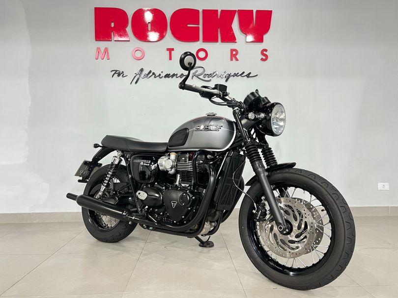 TRIUMPH BONNEVILLE T120 BLACK