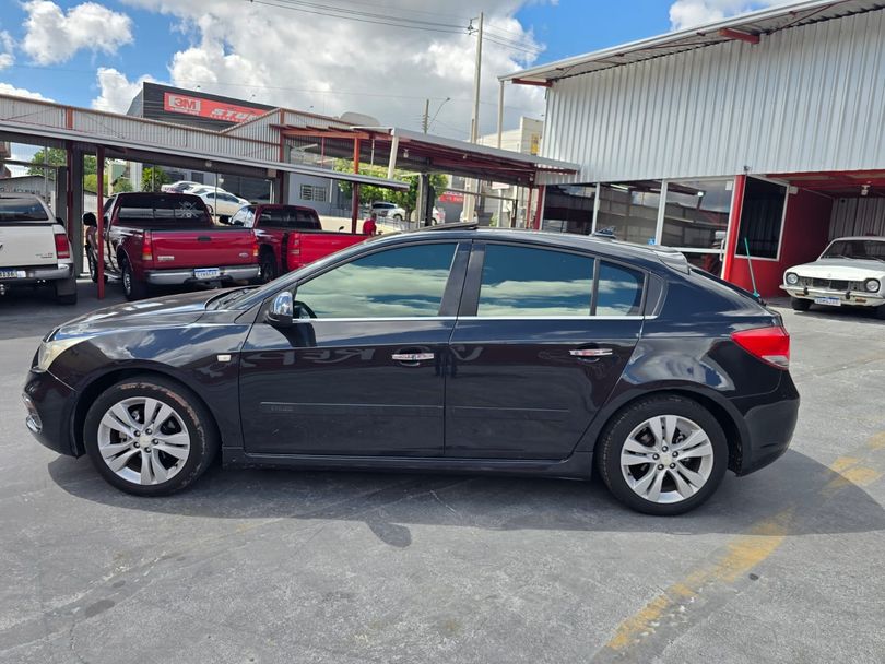 Chevrolet CRUZE HB Sport LT 1.8 16V FlexP. 5p Aut