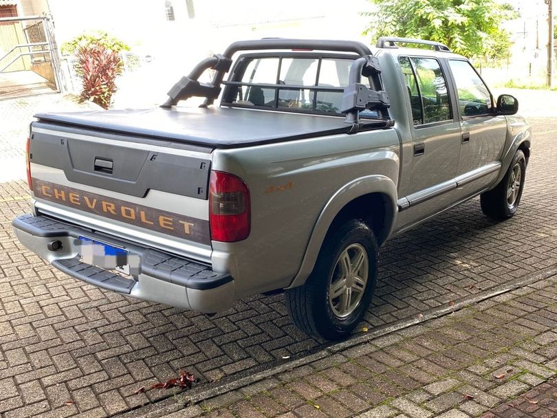 Chevrolet S10 Pick-Up Exec. 2.8 4x4 CD TB Int.Dies