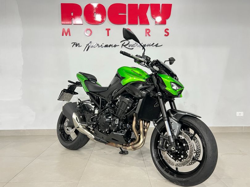 KAWASAKI Z 900
