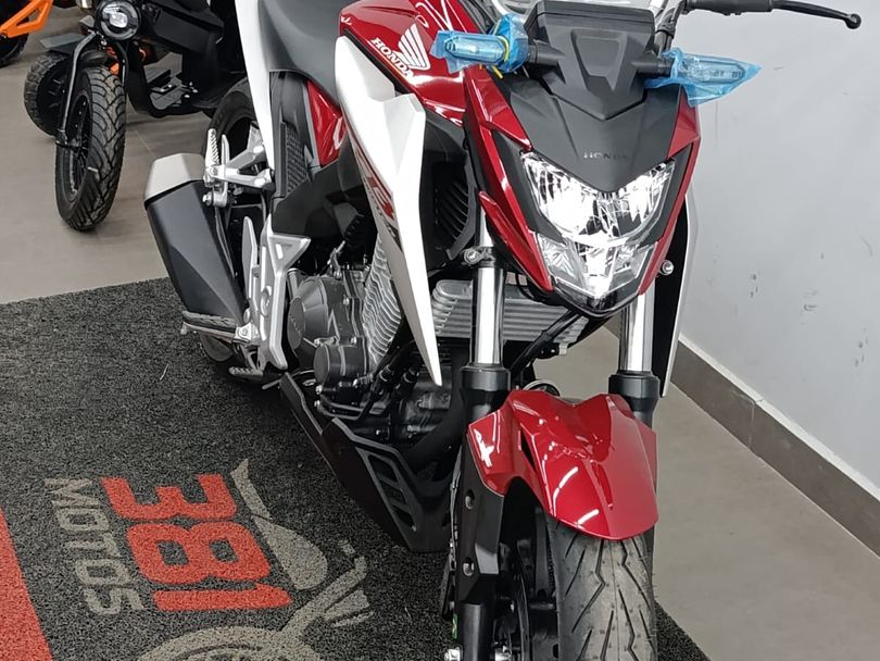 Honda CB300F TWISTER ABS