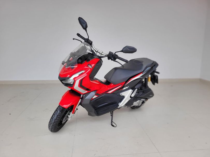 HONDA ADV 150