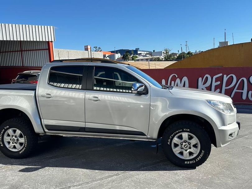 Chevrolet S10 Pick-Up LT 2.8 TDI 4x4 CD Diesel
