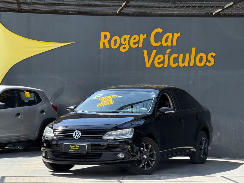 VolksWagen JETTA Comfortline 2.0 T.Flex 8V 4p Tipt.