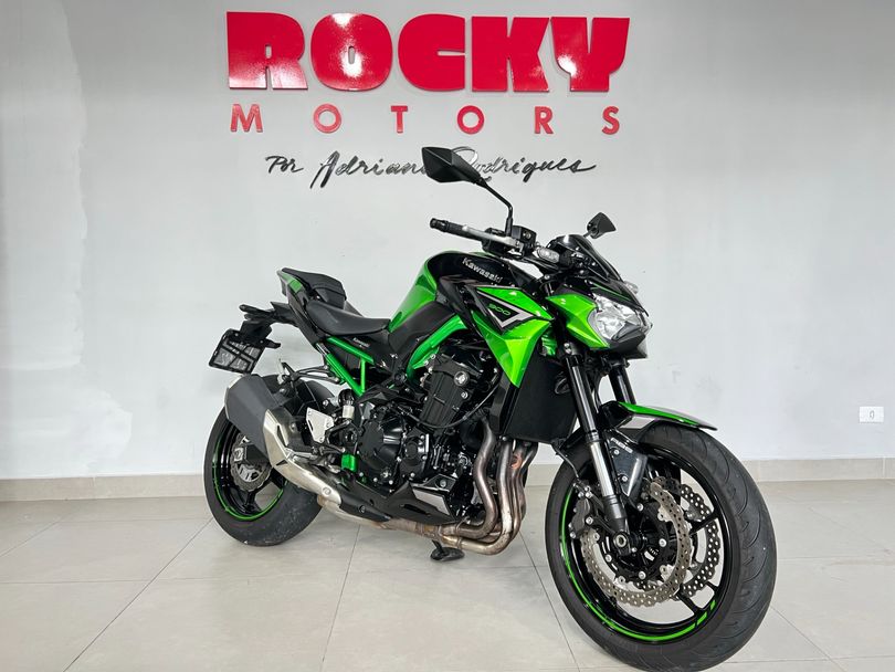 KAWASAKI Z 900