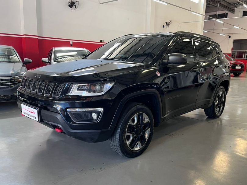 Jeep COMPASS TRAILHAWK 2.0 4x4 Dies. 16V Aut.