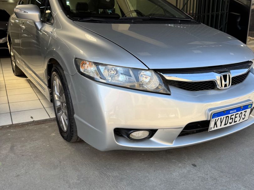 Honda Civic Sed. LXL/ LXL SE 1.8 Flex 16V Aut.