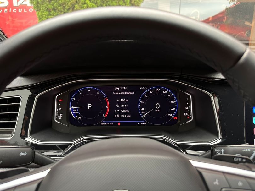 VolksWagen Nivus Highline 1.0 200 TSI Flex Aut.