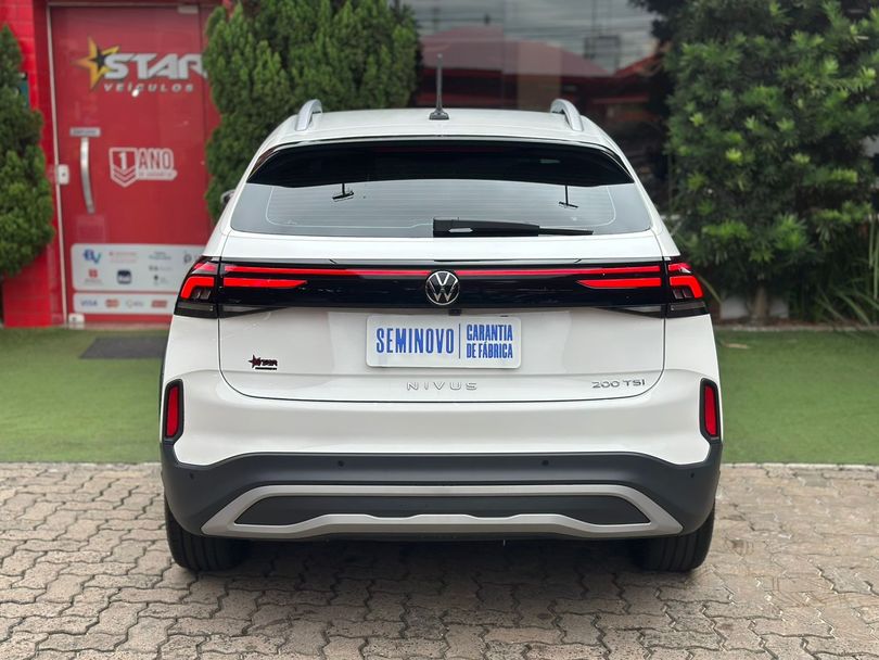 VolksWagen Nivus Highline 1.0 200 TSI Flex Aut.