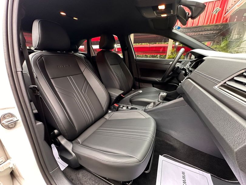 VolksWagen Nivus Highline 1.0 200 TSI Flex Aut.