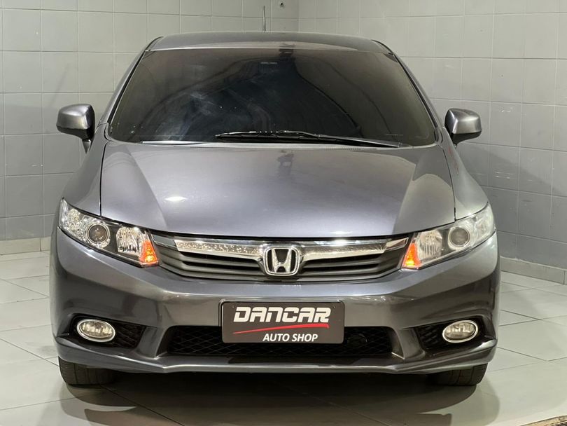 Honda Civic Sedan LXS 1.8/1.8 Flex 16V Aut. 4p