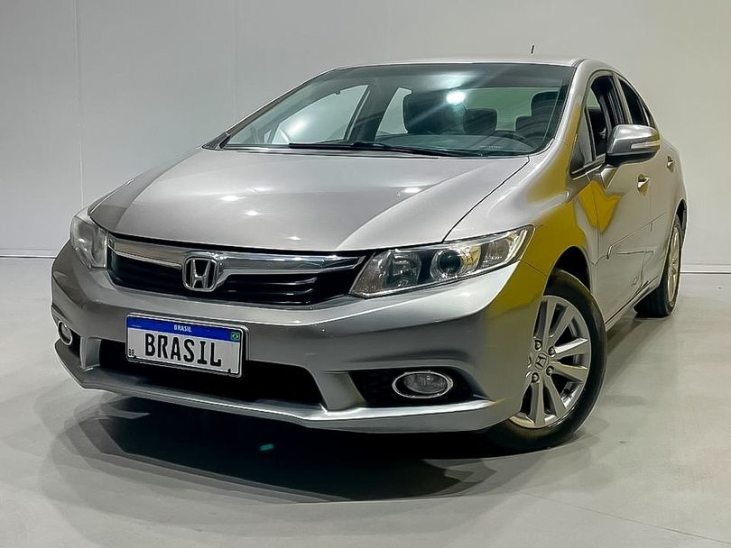 Honda Civic Sedan LXR 2.0 Flexone 16V Aut. 4p