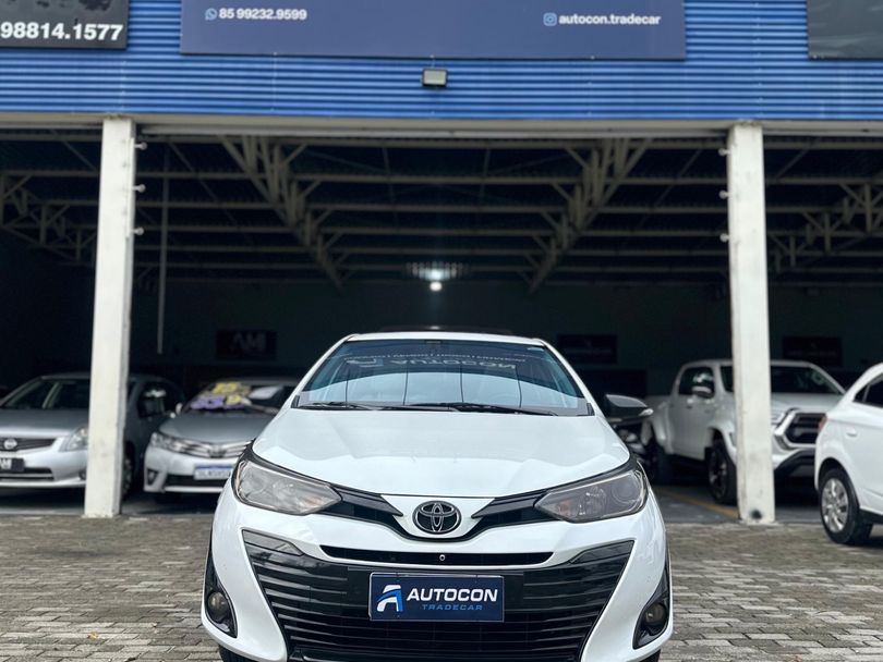 Toyota YARIS XLS Connect Sed. 1.5 Flex 16V Aut.
