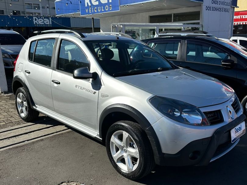 Renault SANDERO STEPWAY Hi-Flex 1.6 16V 5p
