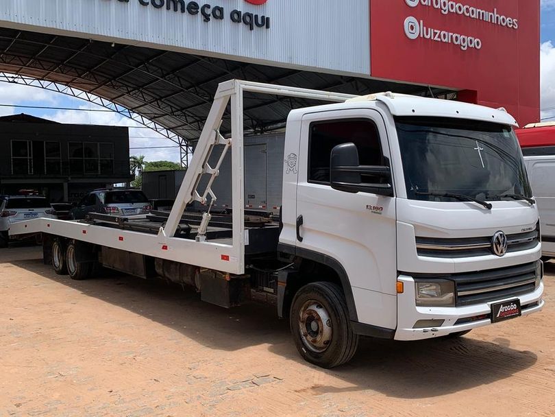 VOLKSWAGEN 13-180 Delivery 6x2 2p (diesel)(E5)