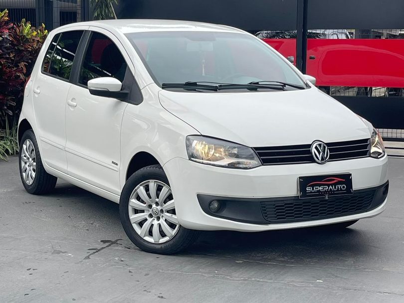 VolksWagen Fox 1.6 Mi Total Flex 8V 5p